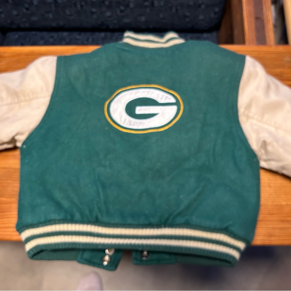 Vintage Child's Reebok NFL Green Bay Packers Varsity Jacket Suede Sleeves